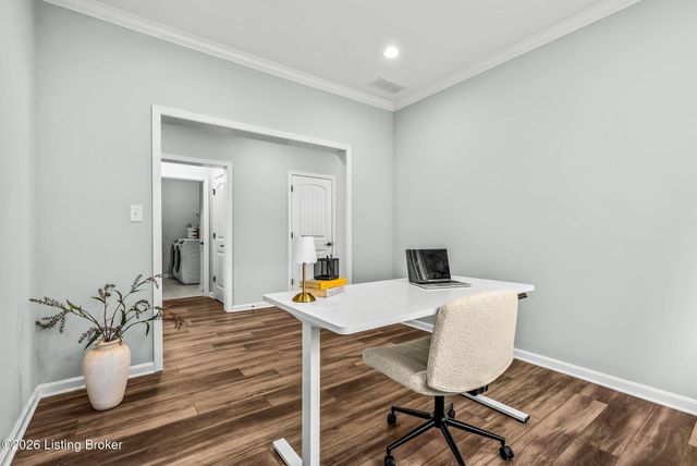 14111 Harkaway Ave, Louisville, KY 40299