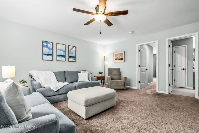 14111 Harkaway Ave, Louisville, KY 40299