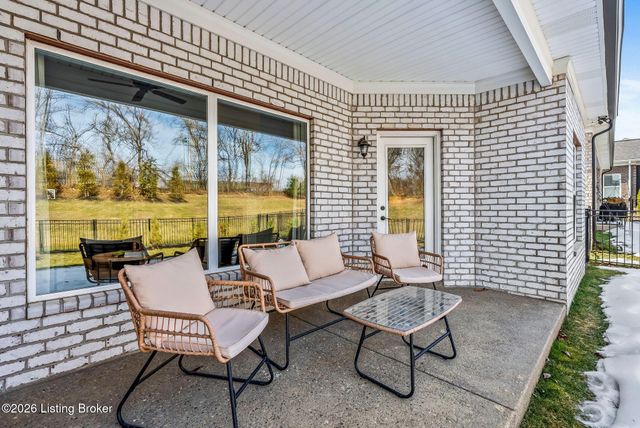 14111 Harkaway Ave, Louisville, KY 40299