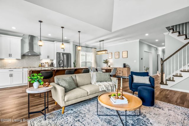 14111 Harkaway Ave, Louisville, KY 40299