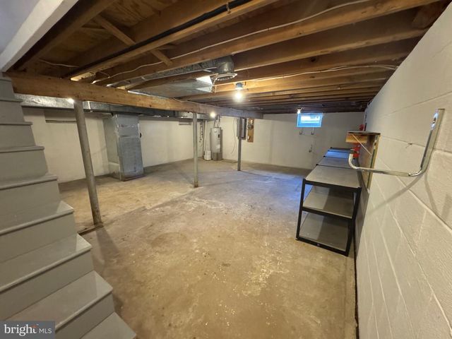 232 MERION RD, Dover, DE 19904