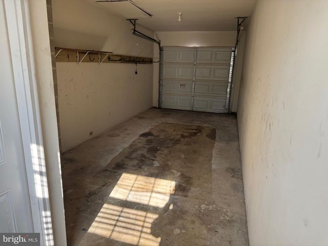 232 MERION RD, Dover, DE 19904