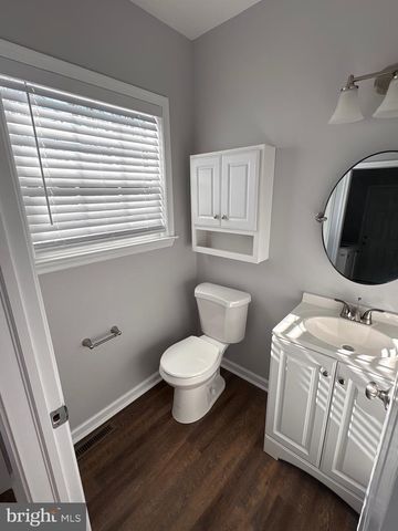 232 MERION RD, Dover, DE 19904