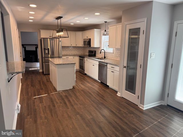 232 MERION RD, Dover, DE 19904