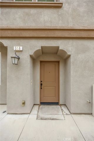 316 N Calvados, Azusa, CA 91702
