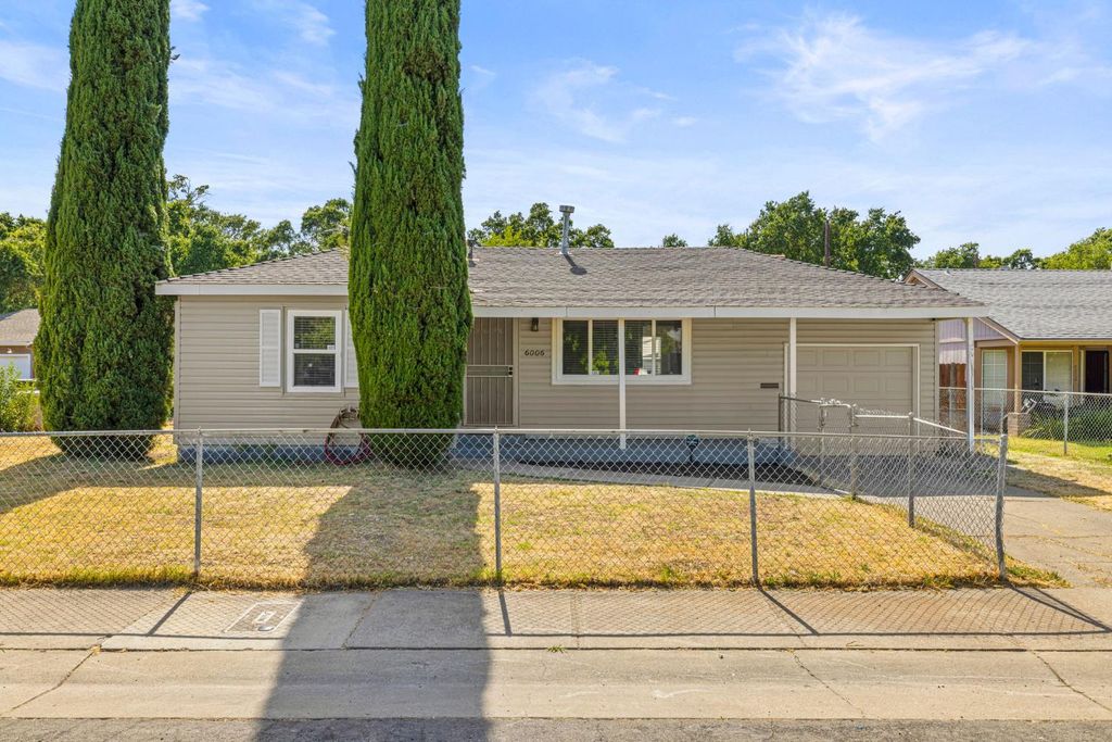 6006 Belleau Wood Ln, Sacramento, CA 95822