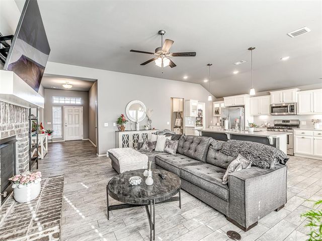 15709 Rosedown Drive, Oklahoma City, OK 73170