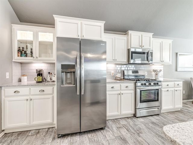 15709 Rosedown Drive, Oklahoma City, OK 73170