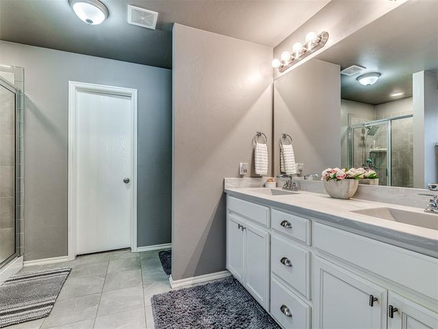 15709 Rosedown Drive, Oklahoma City, OK 73170