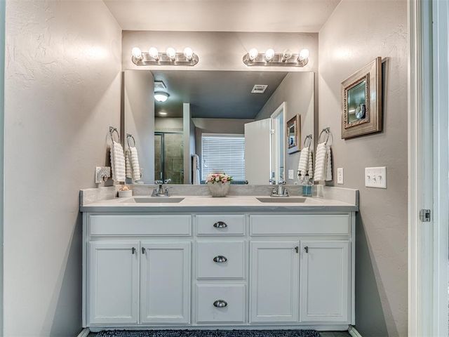 15709 Rosedown Drive, Oklahoma City, OK 73170