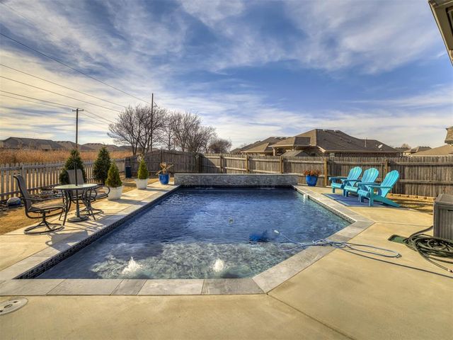 15709 Rosedown Drive, Oklahoma City, OK 73170