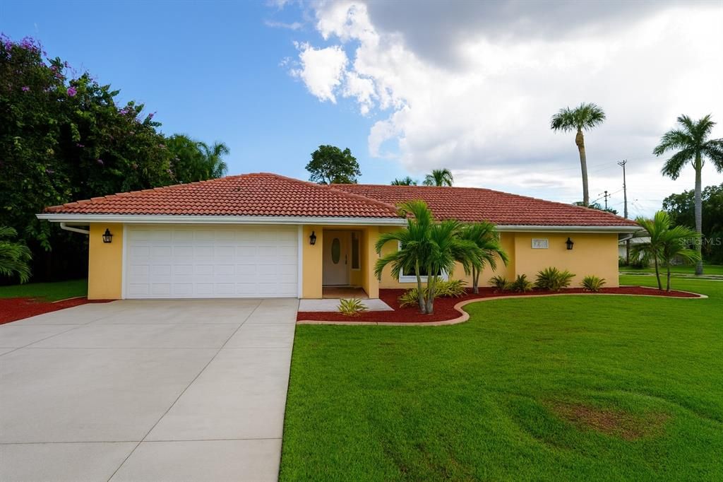 158 DOW LANE, North Fort Myers, FL 33917