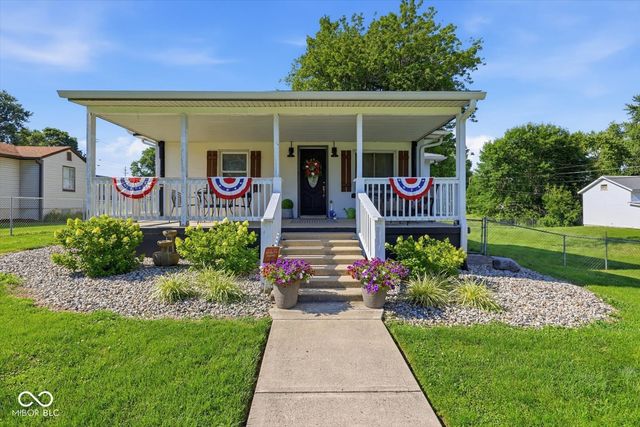 706 8th Street, Shelbyville, IN 46176
