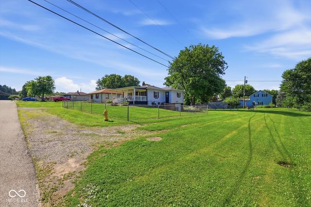 706 8th Street, Shelbyville, IN 46176