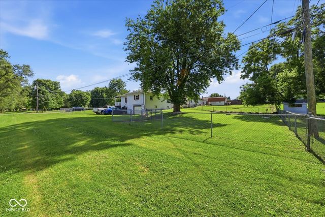 706 8th Street, Shelbyville, IN 46176