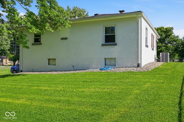 706 8th Street, Shelbyville, IN 46176