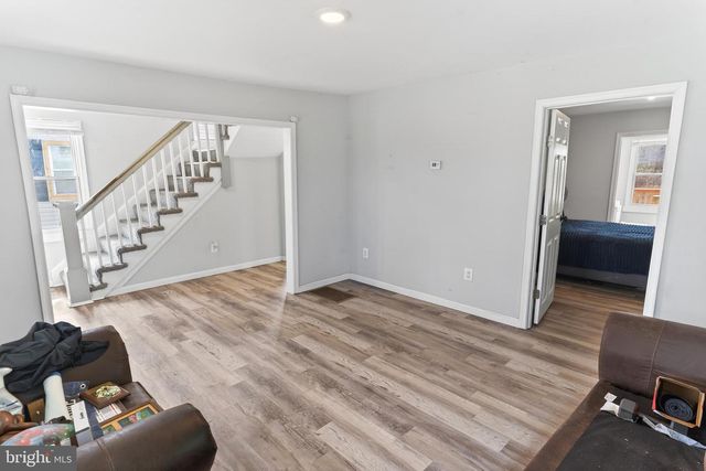 1002-1 W MAIN ST, Salisbury, MD 21801