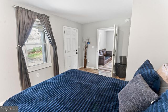 1002-1 W MAIN ST, Salisbury, MD 21801