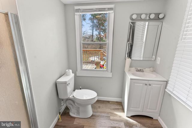 1002-1 W MAIN ST, Salisbury, MD 21801