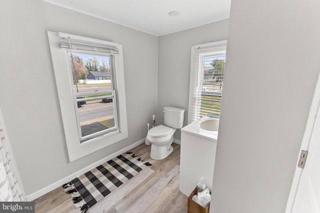 1002-1 W MAIN ST, Salisbury, MD 21801