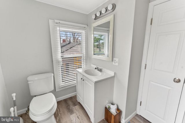 1002-1 W MAIN ST, Salisbury, MD 21801