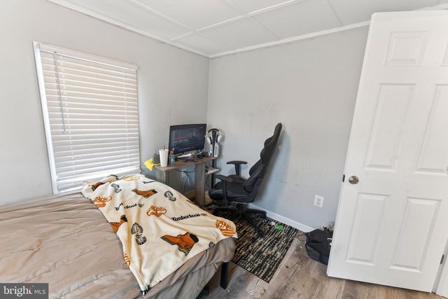 1002-1 W MAIN ST, Salisbury, MD 21801