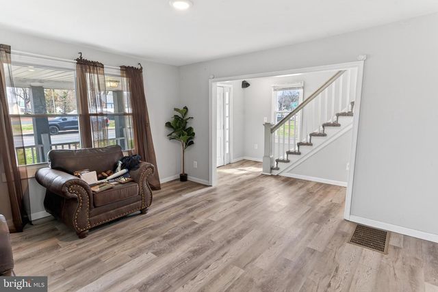 1002-1 W MAIN ST, Salisbury, MD 21801