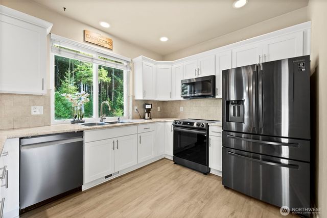 17801 97th Lane E, Puyallup, WA 98375