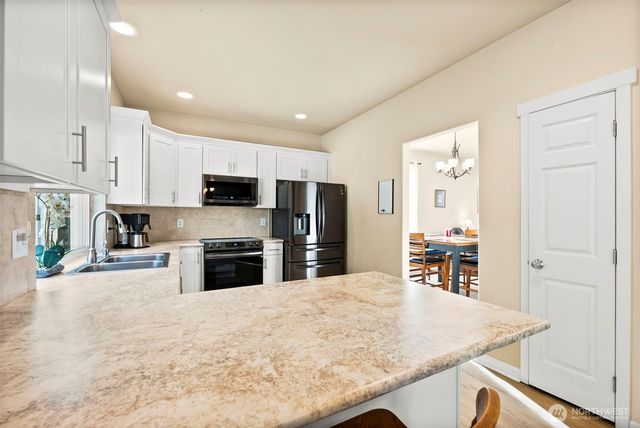 17801 97th Lane E, Puyallup, WA 98375