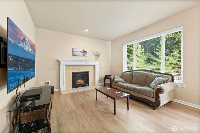 17801 97th Lane E, Puyallup, WA 98375