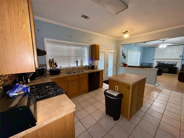 1990 Surrey Hill Circle, Lawrenceville, GA 30044