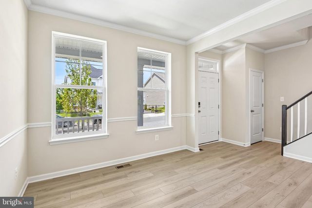 919 ENFIELD FARM LN, Brunswick, MD 21716