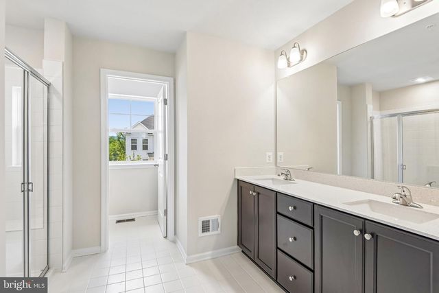 919 ENFIELD FARM LN, Brunswick, MD 21716