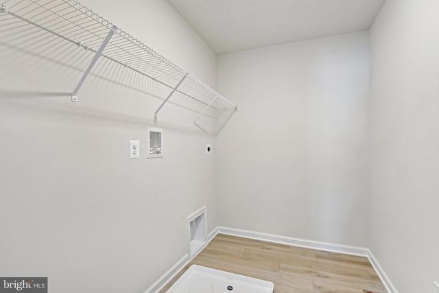 919 ENFIELD FARM LN, Brunswick, MD 21716
