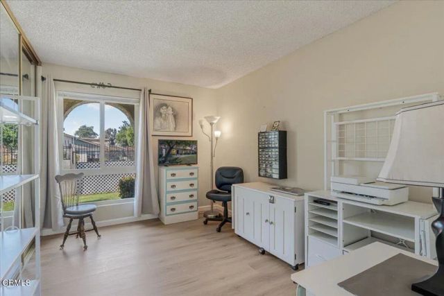 550 Holly Avenue, Oxnard, CA 93036