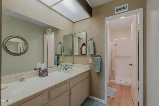 550 Holly Avenue, Oxnard, CA 93036