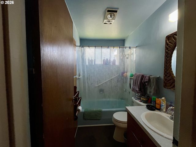 328 SPRUCE DR. Dr, Brookings, OR 97415