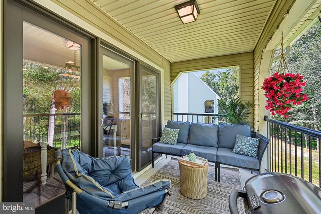 44 BRIDGEWATER DR, Marlton, NJ 08053