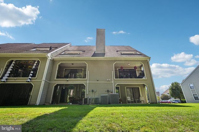 44 BRIDGEWATER DR, Marlton, NJ 08053