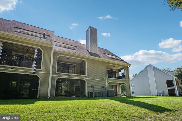 44 BRIDGEWATER DR, Marlton, NJ 08053