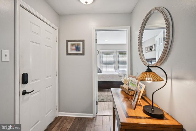 44 BRIDGEWATER DR, Marlton, NJ 08053