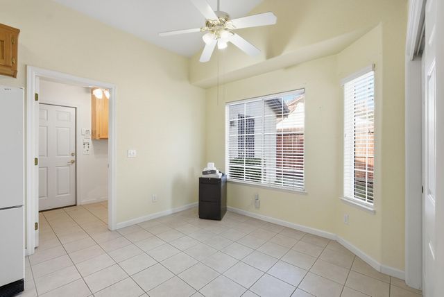 187 Mitchell Avenue, Tulare, CA 93274