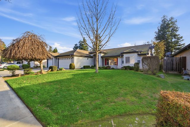 187 Mitchell Avenue, Tulare, CA 93274