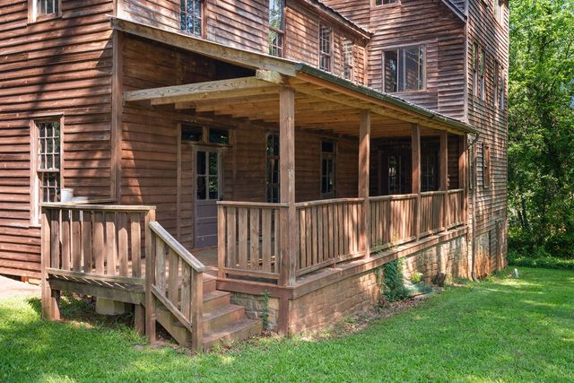 216 N Mechanic Street, Pendleton, SC 29670