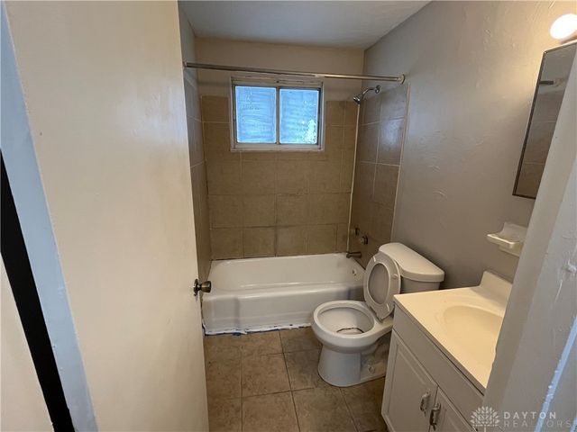 445 Hunter Avenue 2,3,5,6, Dayton, OH 45404