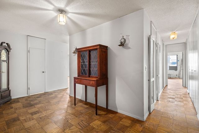 85 East India Row 6B, Boston, MA 02110