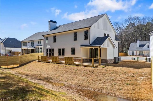 525 Mill Farm Lane, Monroe, GA 30655