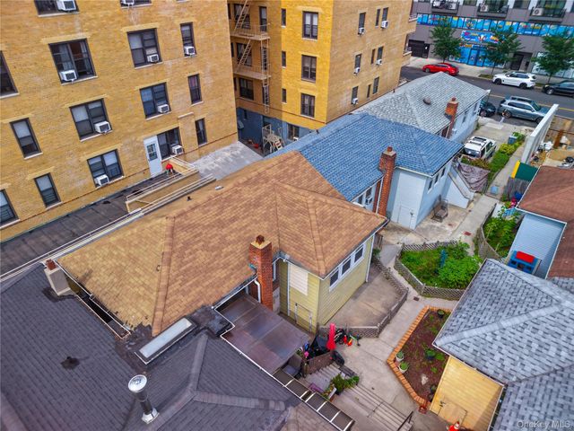 30 West End Avenue 6, Brooklyn, NY 11235