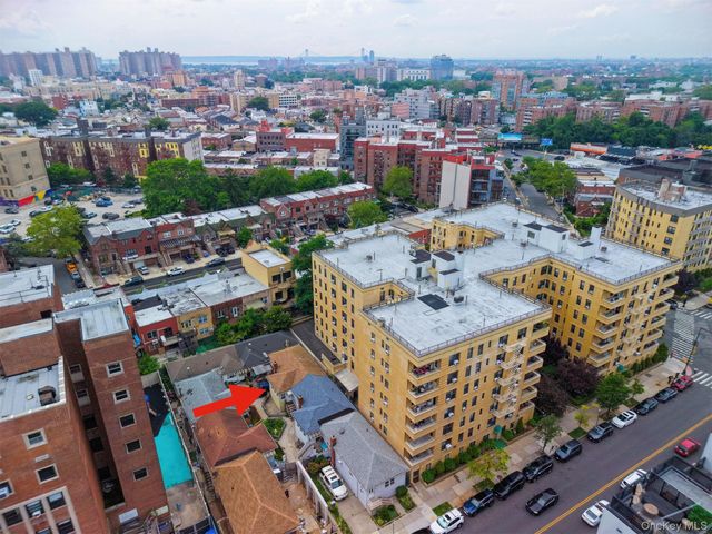 30 West End Avenue 6, Brooklyn, NY 11235