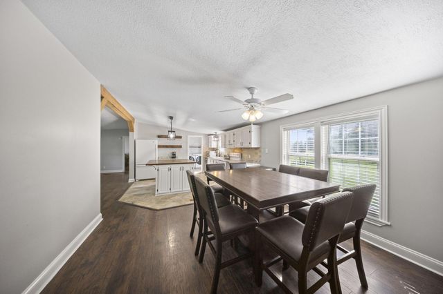 15193 Hall Road NW, Mount Vernon, OH 43050